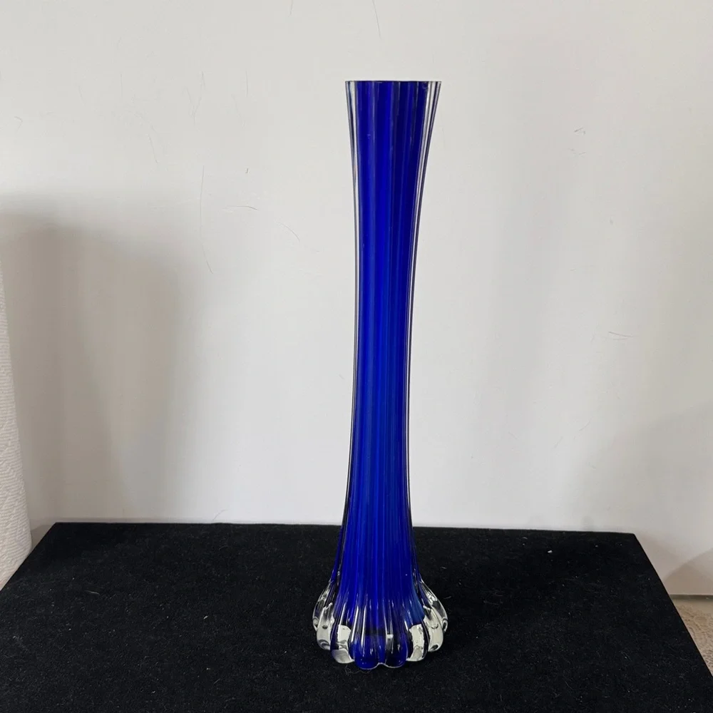 Vintage (MCM)Handblown Cobalt Blue  glass bud vase 11.5”h